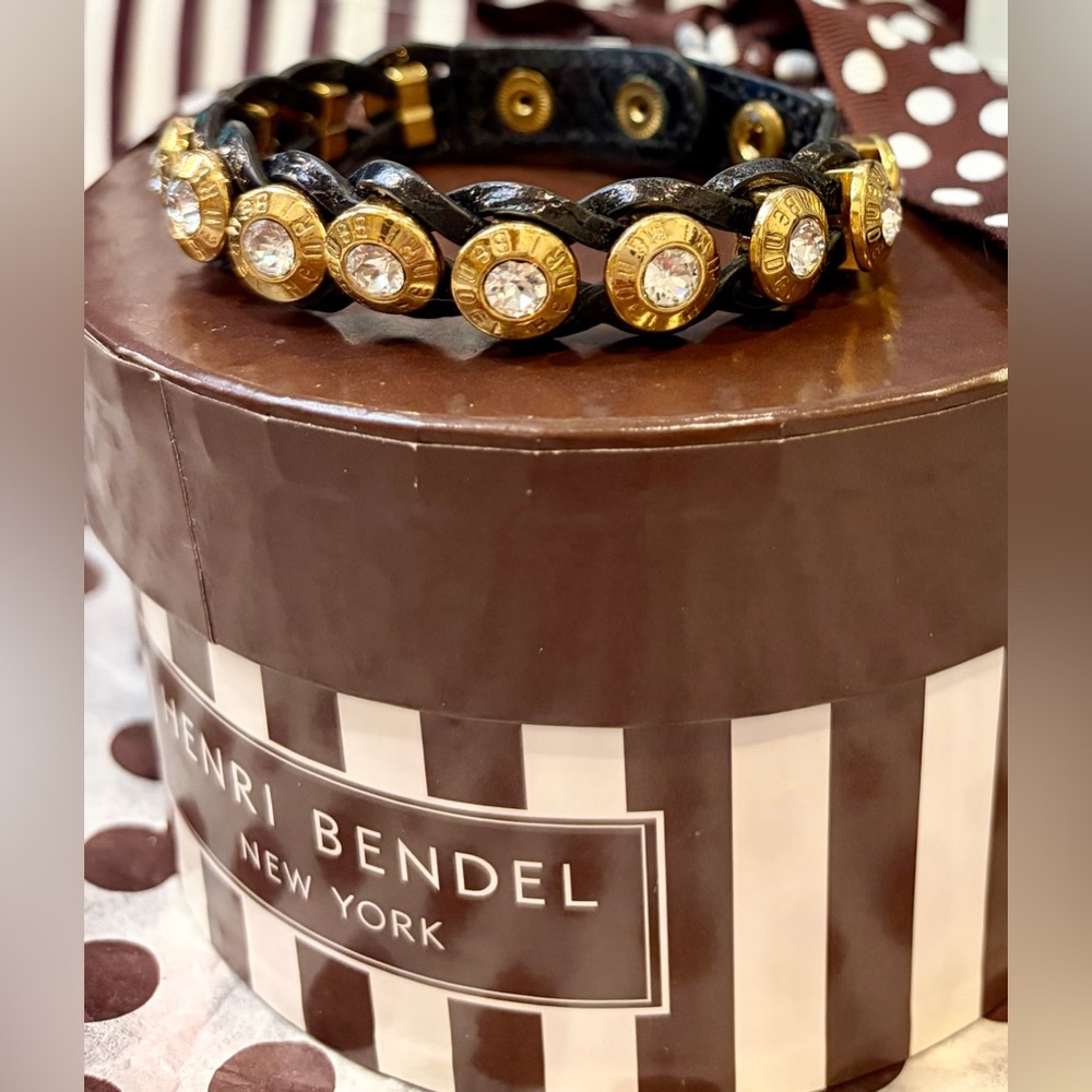 HENRI BENDEL Black/Gold Tone Crystal Leather bracelet/Adjustable/No callouts - Picture 7 of 10